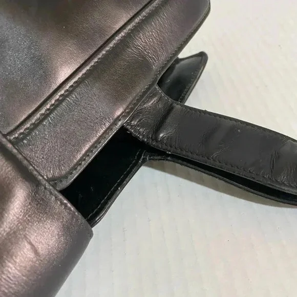 Gucci vintage black leather satchel handbag - Picture 7 of 15